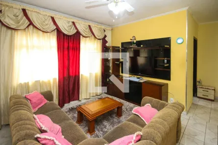 Casa com 3 Quartos à venda, 211m² no Vila Ivone, São Paulo