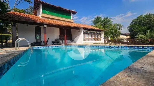 Casa com 3 Quartos à venda, 259m² no Maria Paula, Niterói