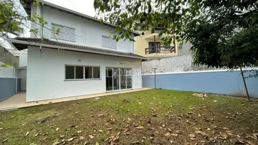 Casa de Condomínio com 3 Quartos para alugar, 204m² no Parque Residencial Itapeti, Mogi das Cruzes