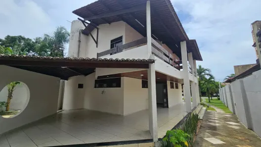 Casa de Condomínio com 4 Quartos para alugar, 318m² no Candelária, Natal