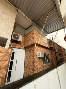 Sobrado com 2 Quartos para alugar, 50m² no Centro, Nilópolis