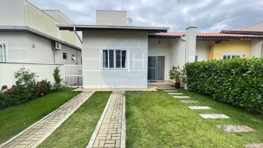 Casa de Condomínio com 3 Quartos para alugar, 90m² no Itacolomi, Balneário Piçarras