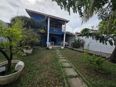 Casa com 4 Quartos à venda, 360m² no Ipitanga, Lauro de Freitas