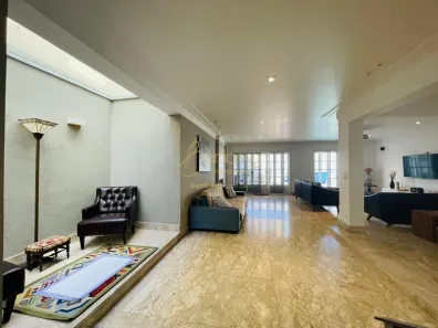 Casa com 4 Quartos à venda, 214m² no Jardim Leonor, São Paulo