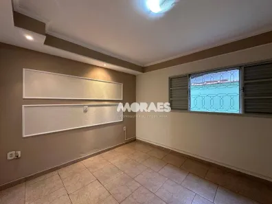 Casa com 3 Quartos para alugar, 280m² no Jardim Santa Angelina, Agudos
