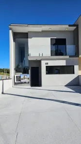 Sobrado com 3 Quartos à venda, 134m² no Loteamento Reserva do Araçari, Araçariguama