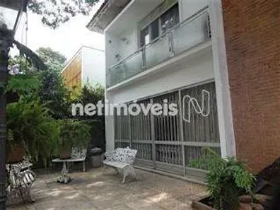 Casa com 5 Quartos para alugar, 700m² no Jardim Paulista, São Paulo