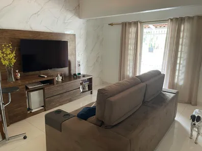 Casa com 3 Quartos à venda, 200m² no Setor Residencial Leste, Brasília