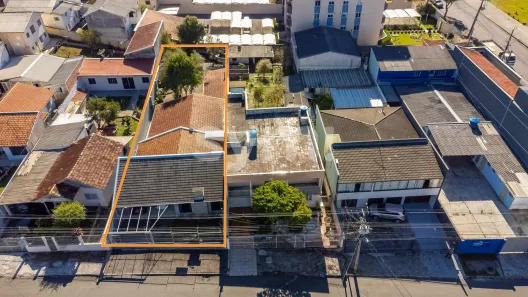 Lote/Terreno à venda, 675m² no Santa Cândida, Curitiba