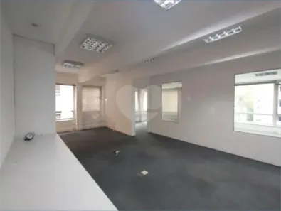 Sala Comercial à venda, 80m² no Cerqueira César, São Paulo