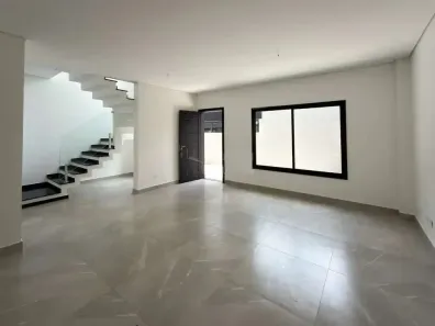 Sobrado com 4 Quartos à venda, 113m² no Barreirinha, Curitiba