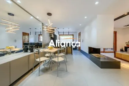 Casa com 4 Quartos para alugar, 311m² no Chácara das Pedras, Porto Alegre
