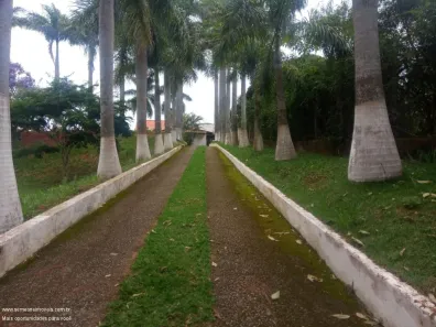 Fazenda/Sítio com 2 Quartos à venda, 120m² no Chácara Fernão Dias, Bragança Paulista
