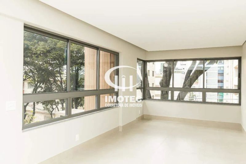Apartamento com 3 quartos — Barroca, Belo Horizonte