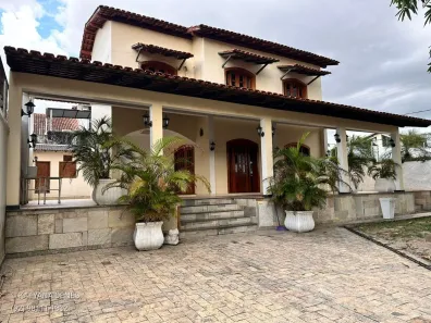 Casa com 5 Quartos à venda, 170m² no Aleixo, Manaus