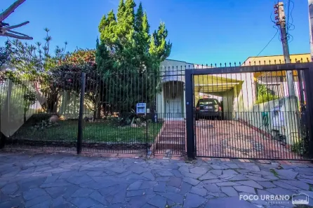 Casa com 3 Quartos à venda, 260m² no Jardim Itu, Porto Alegre