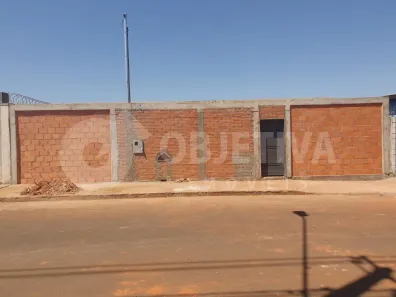 à venda, 501m² no Novo Mundo, Uberlândia