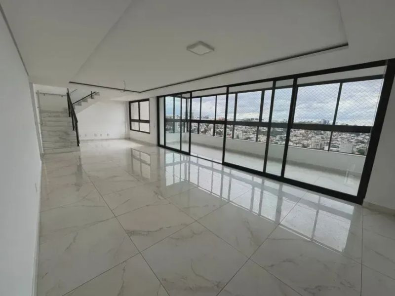 Apartamento com 4 quartos — Santa Lúcia, Belo Horizonte