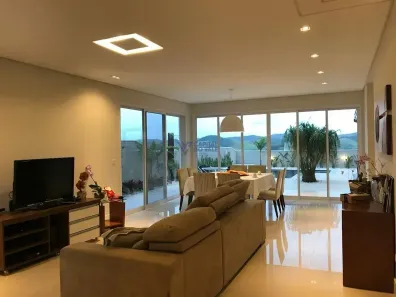 Sobrado com 3 Quartos à venda, 298m² no Condomínio Residencial Jaguary, São José dos Campos