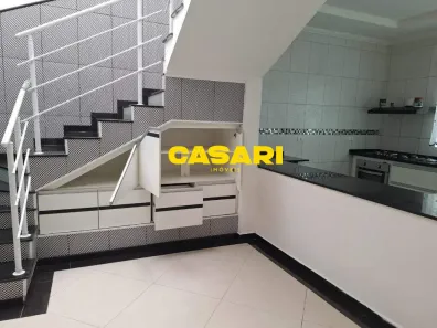 Sobrado com 4 Quartos à venda, 166m² no Nova Petrópolis, São Bernardo do Campo