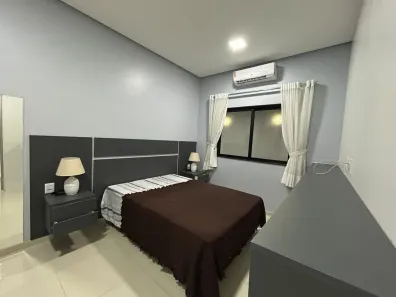 Casa de Condomínio com 3 Quartos para alugar, 250m² no Colônia Terra Nova, Manaus