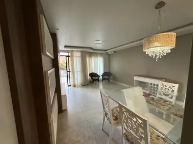 Apartamento com 3 Quartos à venda, 128m² no Centro, Florianópolis