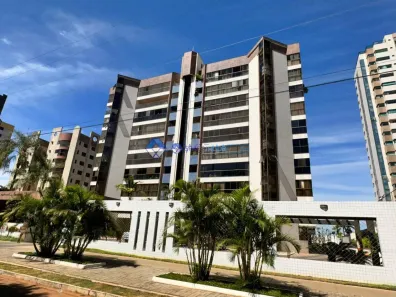 Apartamento com 4 Quartos à venda, 243m² no Sul, Brasília