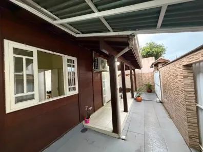 Casa com 2 Quartos à venda, 150m² no Morretes, Itapema