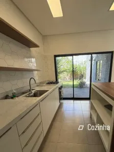 Casa de Condomínio com 3 Quartos para alugar, 111m² no Ponta Negra, Manaus
