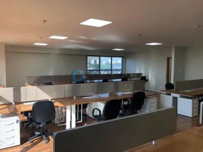 Sala Comercial à venda, 170m² no Jardim São Dimas, São José dos Campos