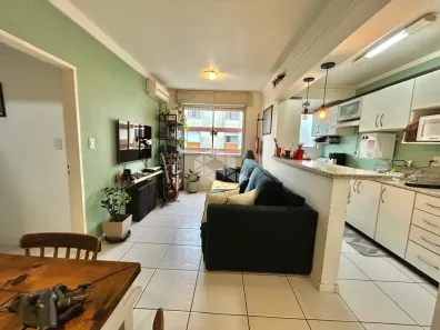 Apartamento com 2 Quartos à venda, 56m² no Cidade Baixa, Porto Alegre