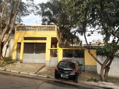Sobrado com 3 Quartos à venda, 150m² no Parque Arariba, São Paulo