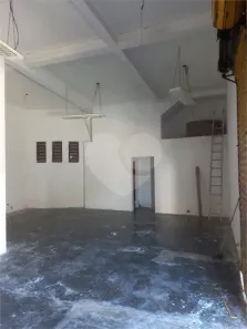 Ponto Comercial para alugar, 150m² no Jardim Regis, São Paulo