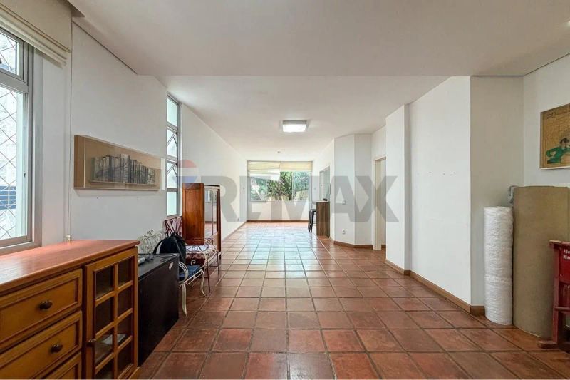 Apartamento com 3 quartos — Santo Antônio, Belo Horizonte