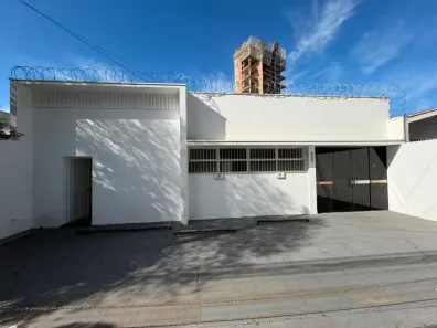 Casa com 4 Quartos à venda, 239m² no Centro, Americana