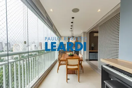 Apartamento com 3 Quartos à venda, 138m² no Vila Andrade, São Paulo