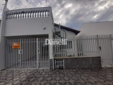 Casa com 3 Quartos para alugar, 250m² no Quiririm, Taubaté