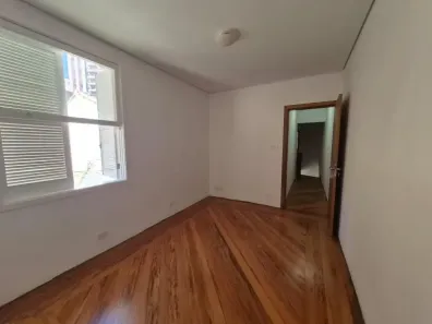 com 3 Quartos para alugar, 140m² no Vila Mariana, São Paulo