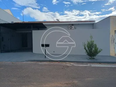 Casa com 2 Quartos à venda, 101m² no Centro, Marília