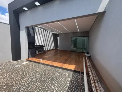 Casa com 3 Quartos à venda, 126m² no Parque Laranjeiras, Rio Verde