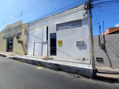 Ponto Comercial para alugar, 162m² no Parque Piauí, Teresina