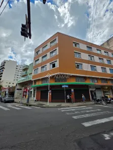 Ponto Comercial para alugar, 300m² no São Mateus, Juiz de Fora
