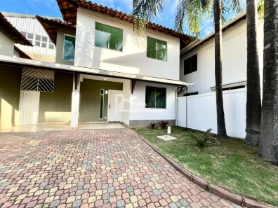 Casa de Condomínio com 3 Quartos à venda, 219m² no Santa Amélia, Belo Horizonte