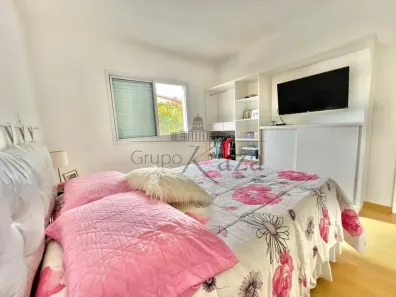 Sobrado com 5 Quartos à venda, 380m² no Urbanova, São José dos Campos