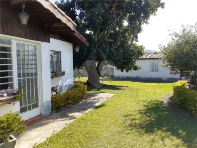 Casa com 3 Quartos à venda, 400m² no Vila Santa Rosália, São Roque