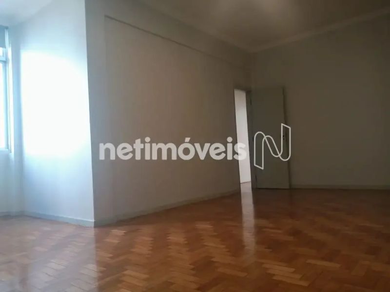 Apartamento com 3 quartos — Boa Viagem, Belo Horizonte