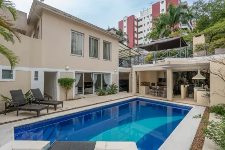 Casa com 4 Quartos à venda, 433m² no Real Parque, São Paulo
