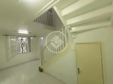 Sobrado com 5 Quartos à venda, 254m² no Boqueirão, Santos