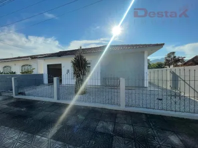 Casa com 2 Quartos à venda, 136m² no Centro, Biguaçu