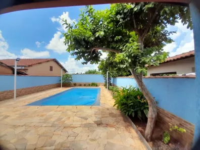 Casa com 3 Quartos à venda, 230m² no Centro, Severínia